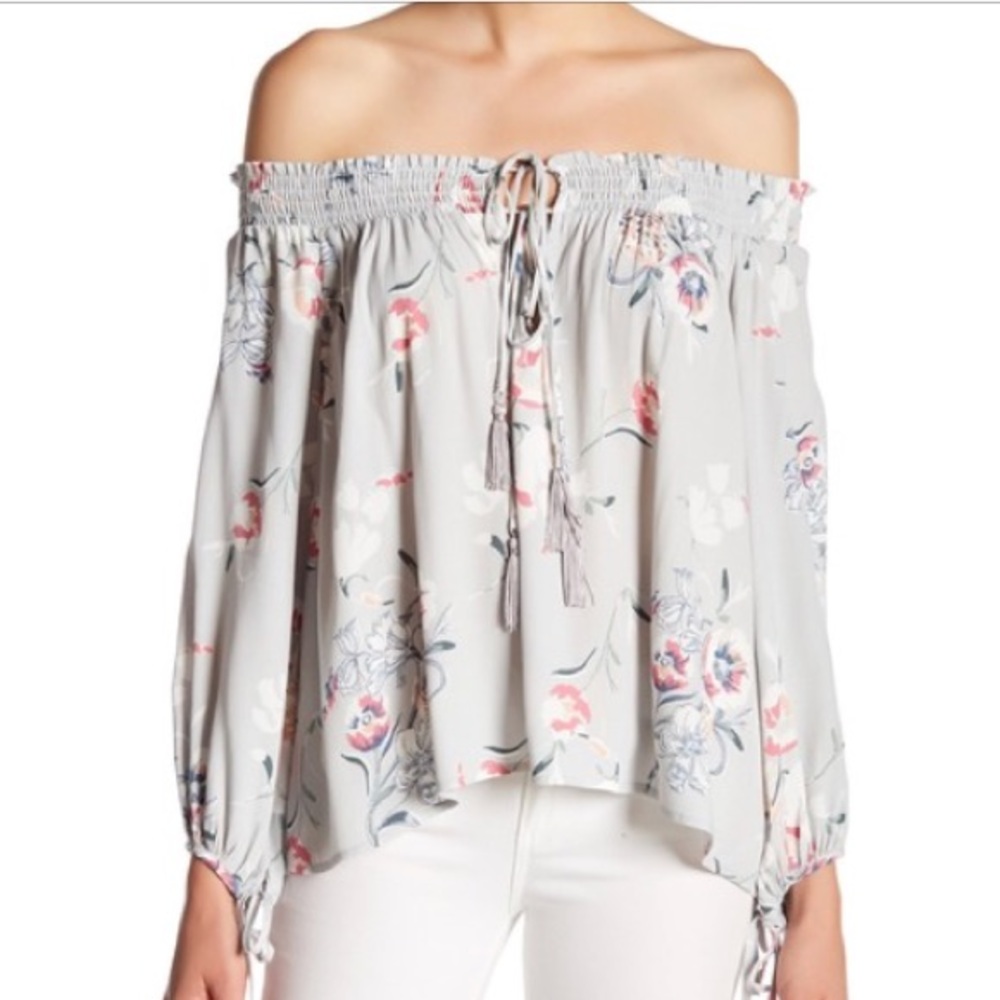 ASTR the Label floral off the shoulder top S